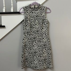 LOFT size 2 sleeveless animal print dress